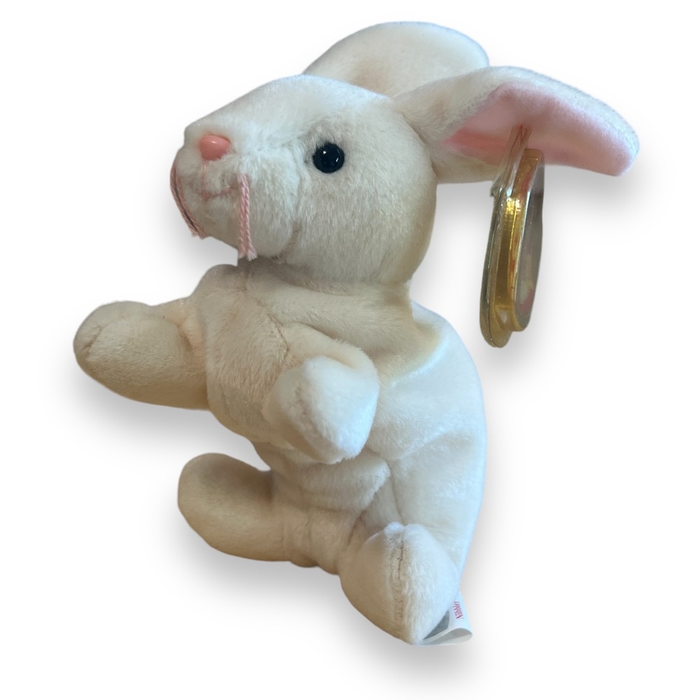Ty Beanie Baby Nibbler‎ Bunny Rabbit 1998 mint with mint tags and tag protector
